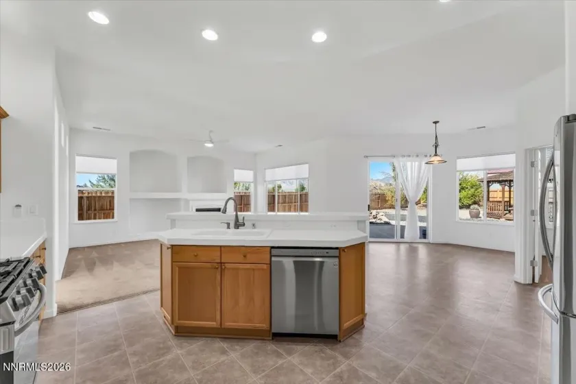 1346 Grassland, Dayton, Nevada 89403, 3 Bedrooms Bedrooms, ,2 BathroomsBathrooms,Residential,Residential,Grassland,0,260013324