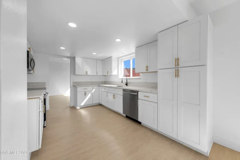 1368 Laser, Sparks, Nevada 89436, 3 Bedrooms Bedrooms, ,3 BathroomsBathrooms,Residential,Residential,Laser,0,260013327