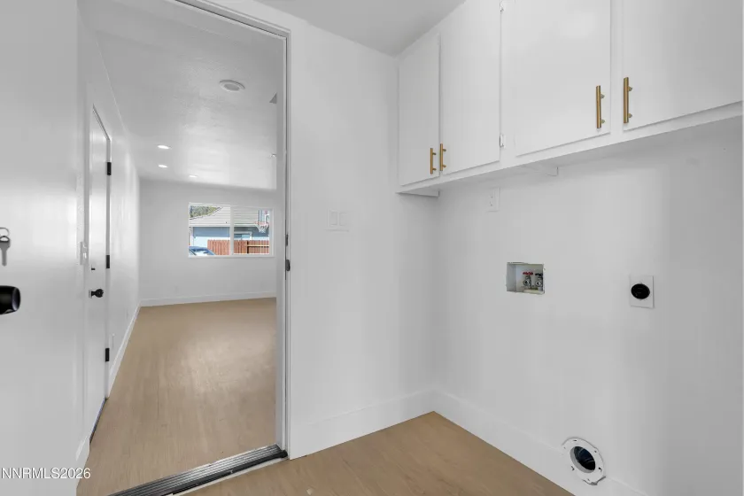 1368 Laser, Sparks, Nevada 89436, 3 Bedrooms Bedrooms, ,3 BathroomsBathrooms,Residential,Residential,Laser,0,260013327