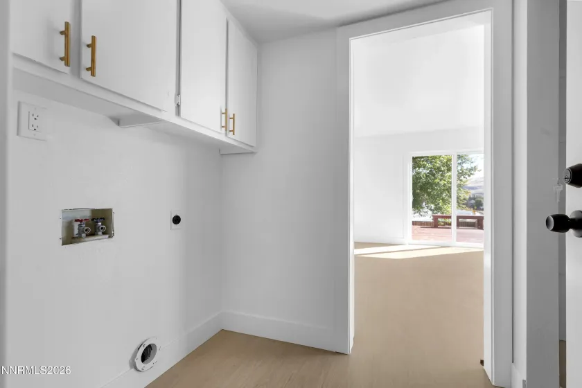 1368 Laser, Sparks, Nevada 89436, 3 Bedrooms Bedrooms, ,3 BathroomsBathrooms,Residential,Residential,Laser,0,260013327