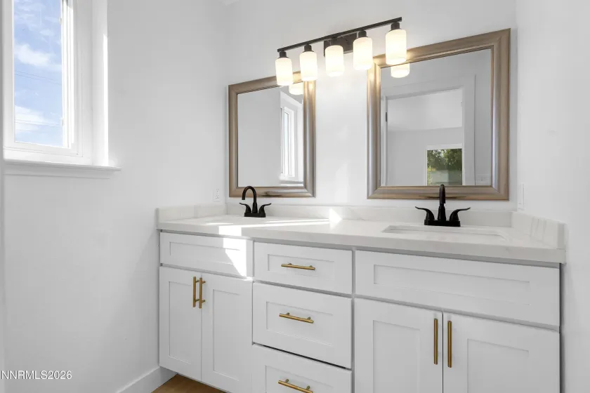 1368 Laser, Sparks, Nevada 89436, 3 Bedrooms Bedrooms, ,3 BathroomsBathrooms,Residential,Residential,Laser,0,260013327
