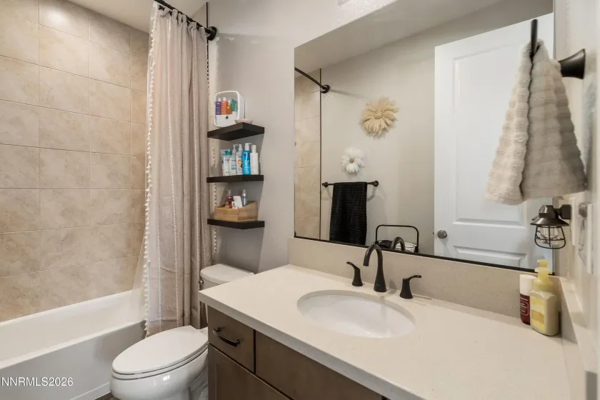 7516 Nautilus, Sparks, Nevada 89436, 4 Bedrooms Bedrooms, ,4 BathroomsBathrooms,Residential,Residential,Nautilus,0,260013328