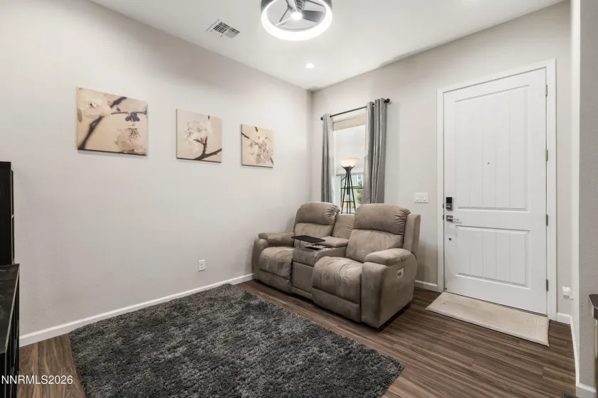 7516 Nautilus, Sparks, Nevada 89436, 4 Bedrooms Bedrooms, ,4 BathroomsBathrooms,Residential,Residential,Nautilus,0,260013328