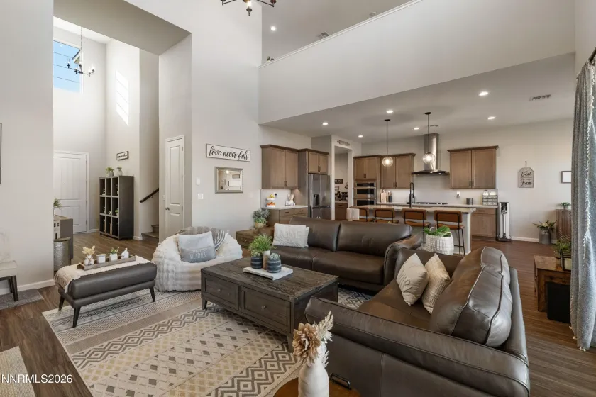 7516 Nautilus, Sparks, Nevada 89436, 4 Bedrooms Bedrooms, ,4 BathroomsBathrooms,Residential,Residential,Nautilus,0,260013328