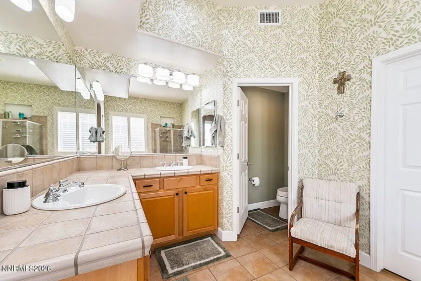 6533 Black Hills, Sparks, Nevada 89436, 4 Bedrooms Bedrooms, ,2 BathroomsBathrooms,Residential,Residential,Black Hills,0,260013333