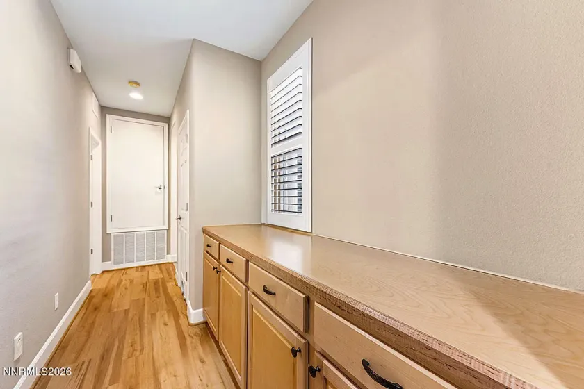 6533 Black Hills, Sparks, Nevada 89436, 4 Bedrooms Bedrooms, ,2 BathroomsBathrooms,Residential,Residential,Black Hills,0,260013333