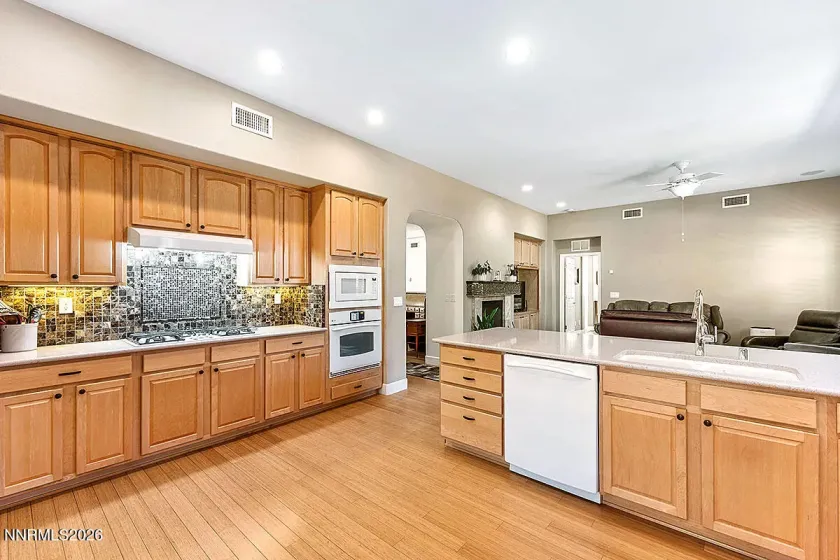 6533 Black Hills, Sparks, Nevada 89436, 4 Bedrooms Bedrooms, ,2 BathroomsBathrooms,Residential,Residential,Black Hills,0,260013333