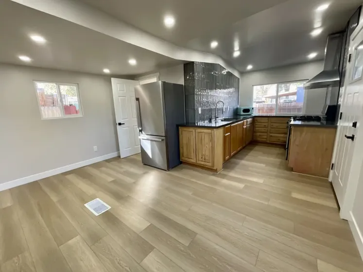 126 Kildeer Ln, Reno, Nevada 89502, 1 Bedroom Bedrooms, 10 Rooms Rooms,1 BathroomBathrooms,Manufactured,Residential,Kildeer,0,260013335