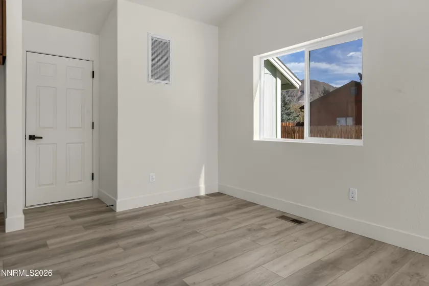 5665 Pelham, Reno, Nevada 89502, 3 Bedrooms Bedrooms, ,2 BathroomsBathrooms,Residential,Residential,Pelham,0,260013339