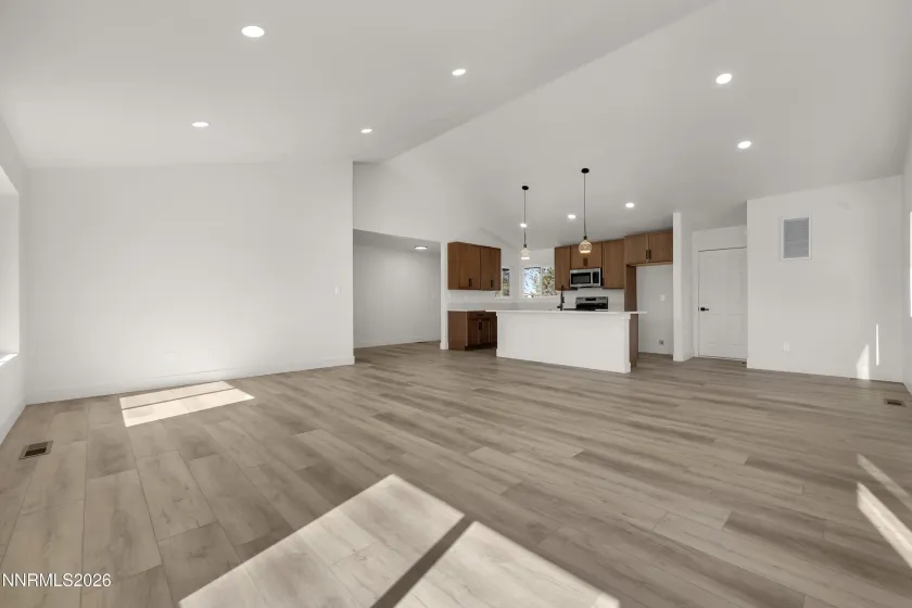 5665 Pelham, Reno, Nevada 89502, 3 Bedrooms Bedrooms, ,2 BathroomsBathrooms,Residential,Residential,Pelham,0,260013339