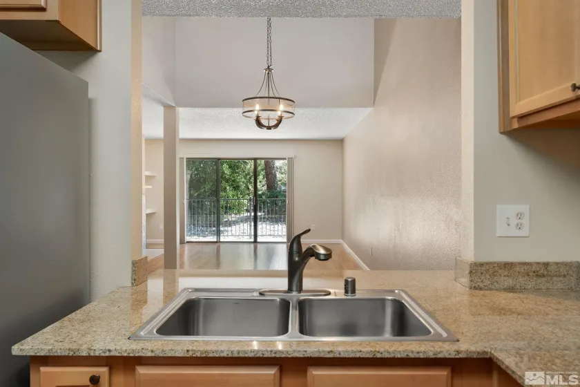 3104 Eastshore, Reno, Nevada 89509, 2 Bedrooms Bedrooms, ,2 BathroomsBathrooms,Residential,Residential,Eastshore,0,260013341