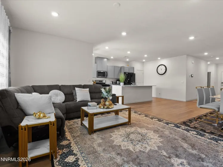 7397 Mountain Top, Reno, Nevada 89506, 3 Bedrooms Bedrooms, ,2 BathroomsBathrooms,Residential,Residential,Mountain Top,0,260013342