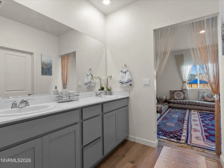 7397 Mountain Top, Reno, Nevada 89506, 3 Bedrooms Bedrooms, ,2 BathroomsBathrooms,Residential,Residential,Mountain Top,0,260013342