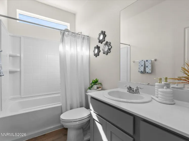7397 Mountain Top, Reno, Nevada 89506, 3 Bedrooms Bedrooms, ,2 BathroomsBathrooms,Residential,Residential,Mountain Top,0,260013342