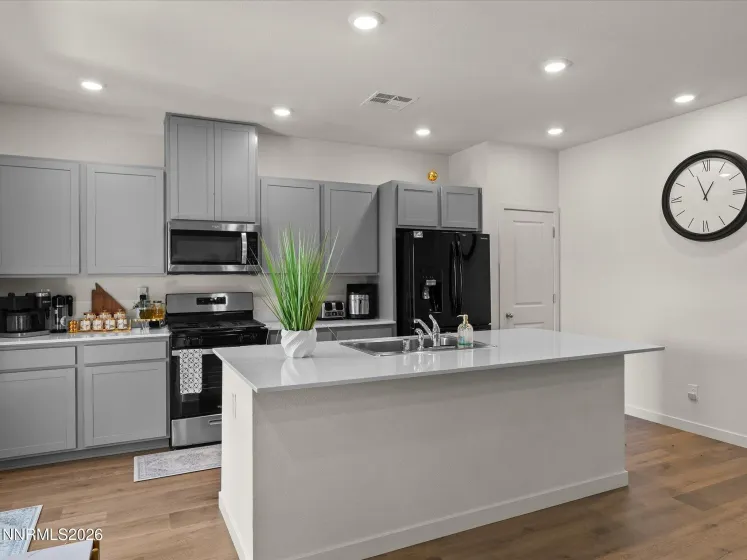 7397 Mountain Top, Reno, Nevada 89506, 3 Bedrooms Bedrooms, ,2 BathroomsBathrooms,Residential,Residential,Mountain Top,0,260013342