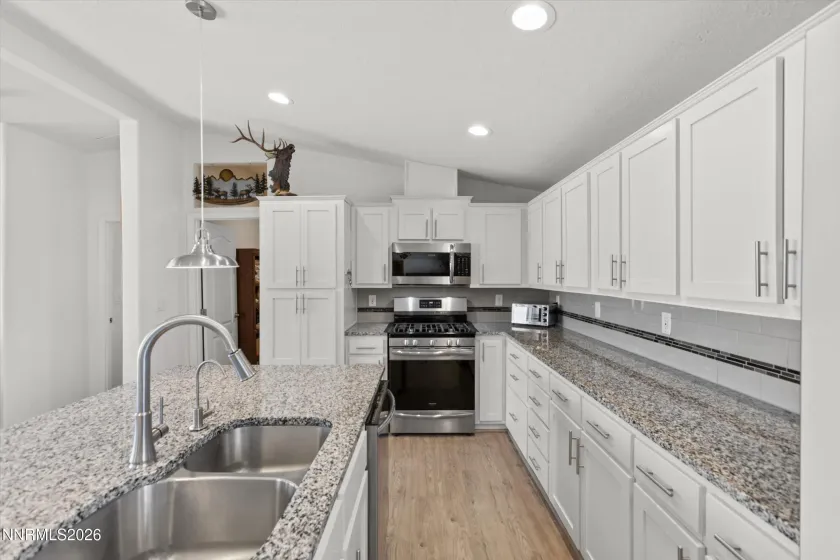 105 Arabian, Reno, Nevada 89508, 4 Bedrooms Bedrooms, ,3 BathroomsBathrooms,Residential,Residential,Arabian,0,260013346