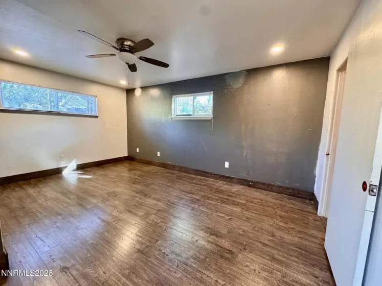 330 Richards, Sparks, Nevada 89431, 4 Bedrooms Bedrooms, ,2 BathroomsBathrooms,Residential,Residential,Richards,0,260013353
