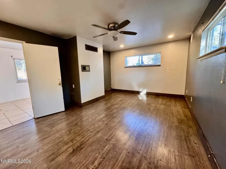 330 Richards, Sparks, Nevada 89431, 4 Bedrooms Bedrooms, ,2 BathroomsBathrooms,Residential,Residential,Richards,0,260013353
