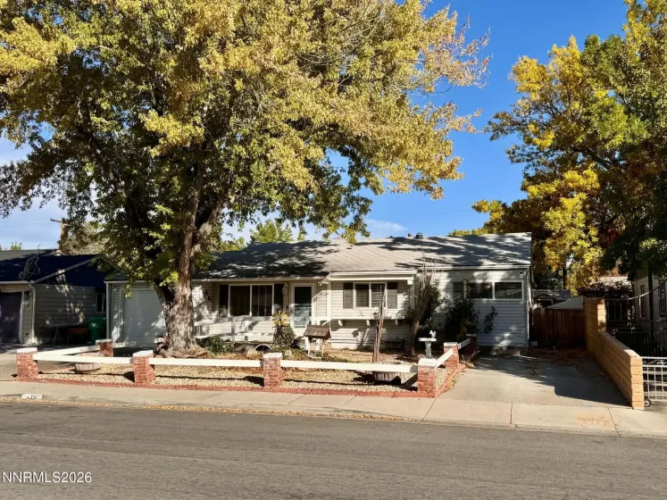 330 Richards, Sparks, Nevada 89431, 4 Bedrooms Bedrooms, ,2 BathroomsBathrooms,Residential,Residential,Richards,0,260013353