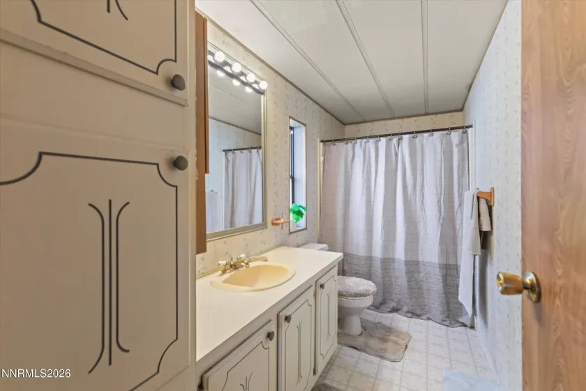 3880 Toucan, Reno, Nevada 89508, 3 Bedrooms Bedrooms, ,2 BathroomsBathrooms,Residential,Residential,Toucan,0,260013357