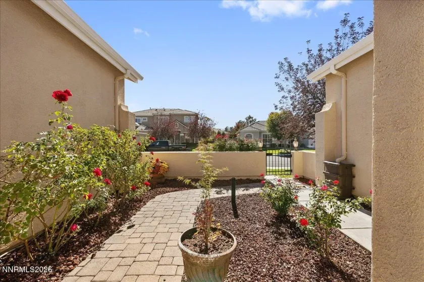 1627 Gemtown, Reno, Nevada 89521, 4 Bedrooms Bedrooms, ,3 BathroomsBathrooms,Residential,Residential,Gemtown,0,260013363