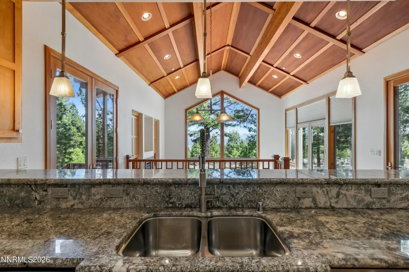 210 Sheridan Creek, Gardnerville, Nevada 89460, ,7 BathroomsBathrooms,Residential,Residential,Sheridan Creek,0,260013365
