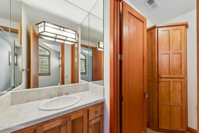 210 Sheridan Creek, Gardnerville, Nevada 89460, ,7 BathroomsBathrooms,Residential,Residential,Sheridan Creek,0,260013365