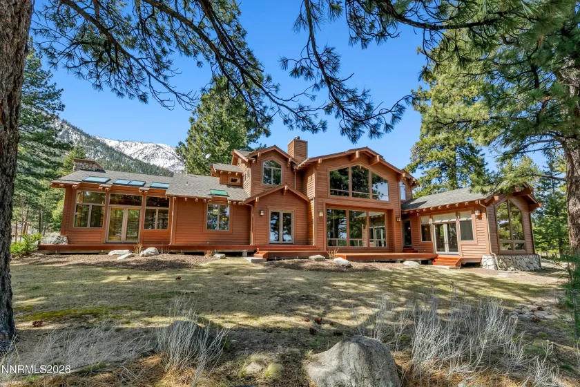 210 Sheridan Creek, Gardnerville, Nevada 89460, ,7 BathroomsBathrooms,Residential,Residential,Sheridan Creek,0,260013365