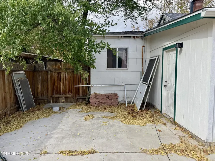 727 Balzar, Reno, Nevada 89502, 2 Bedrooms Bedrooms, ,1 BathroomBathrooms,Residential,Residential,Balzar,0,260013367