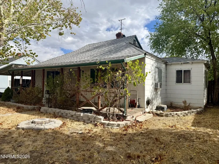 727 Balzar, Reno, Nevada 89502, 2 Bedrooms Bedrooms, ,1 BathroomBathrooms,Residential,Residential,Balzar,0,260013367