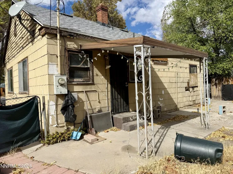 729 Balzar, Reno, Nevada 89502, 2 Bedrooms Bedrooms, ,1 BathroomBathrooms,Residential,Residential,Balzar,0,260013368