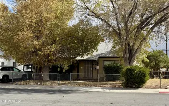 729 Balzar, Reno, Nevada 89502, 2 Bedrooms Bedrooms, ,1 BathroomBathrooms,Residential,Residential,Balzar,0,260013368