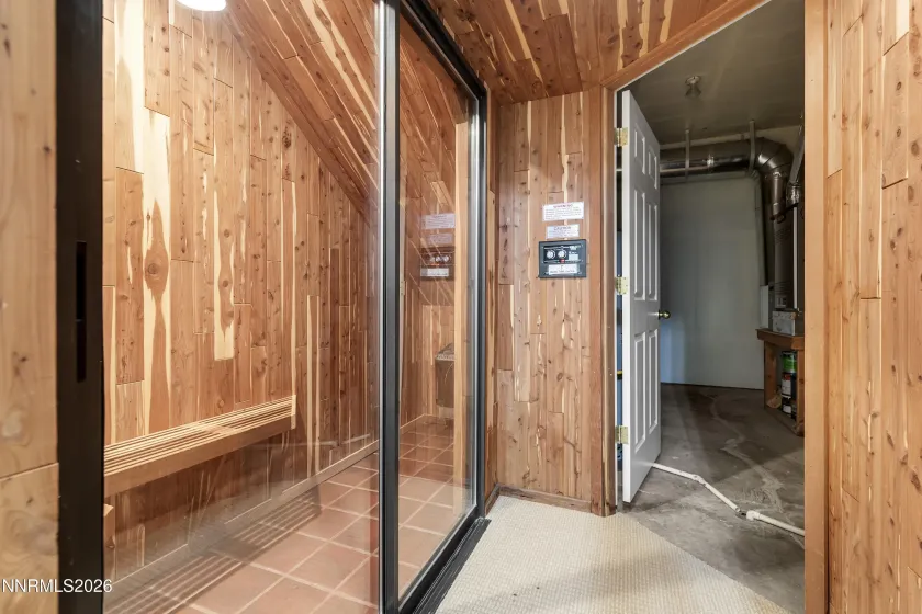 2705 Camelot, Reno, Nevada 89509, 5 Bedrooms Bedrooms, ,3 BathroomsBathrooms,Residential,Residential,Camelot,0,260013373