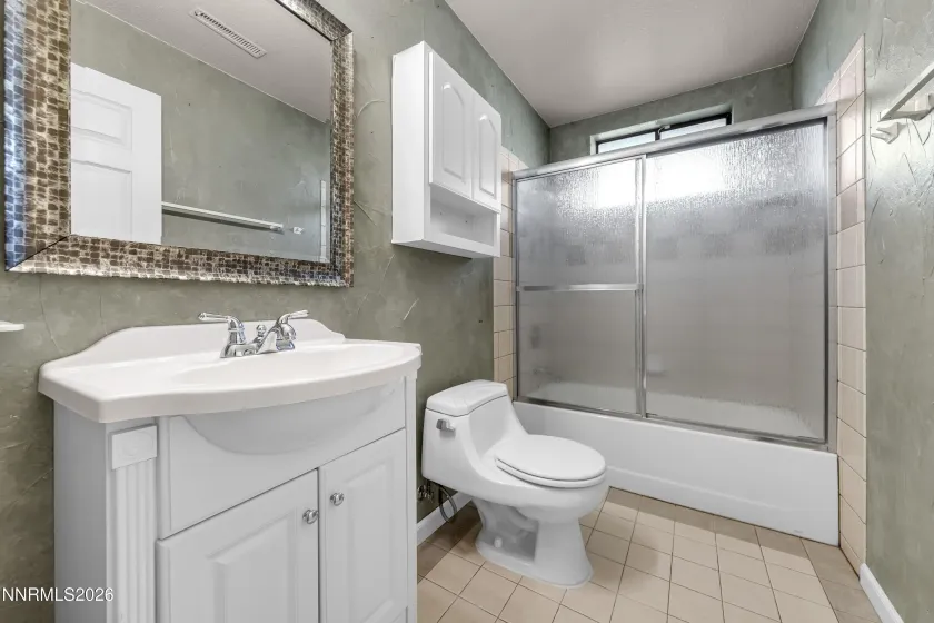 2705 Camelot, Reno, Nevada 89509, 5 Bedrooms Bedrooms, ,3 BathroomsBathrooms,Residential,Residential,Camelot,0,260013373