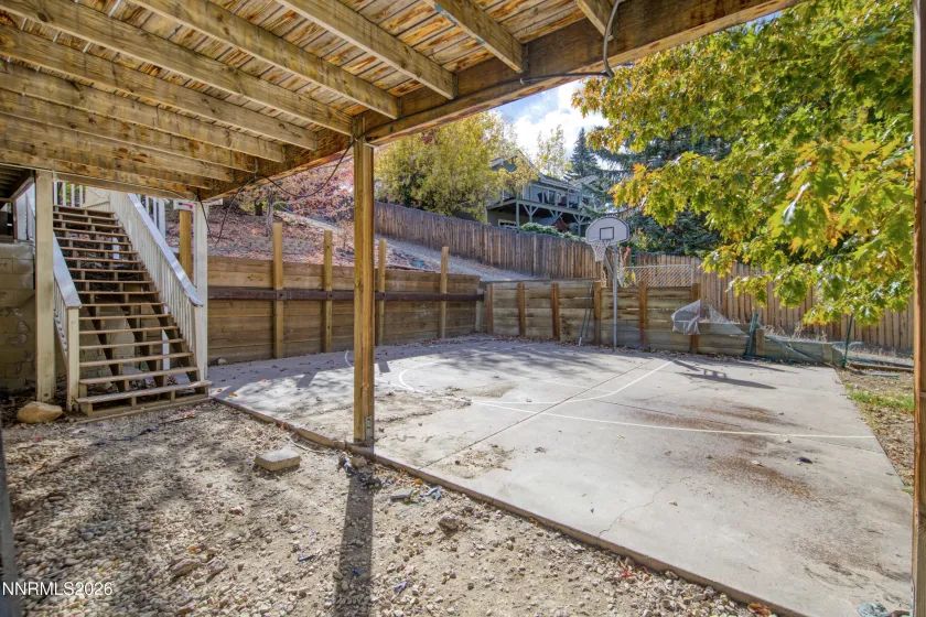 2705 Camelot, Reno, Nevada 89509, 5 Bedrooms Bedrooms, ,3 BathroomsBathrooms,Residential,Residential,Camelot,0,260013373