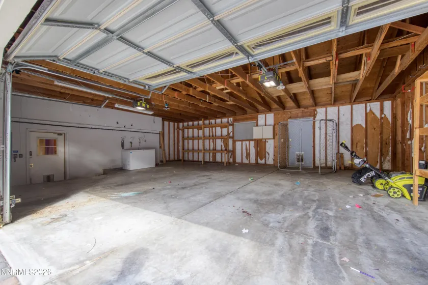 2705 Camelot, Reno, Nevada 89509, 5 Bedrooms Bedrooms, ,3 BathroomsBathrooms,Residential,Residential,Camelot,0,260013373