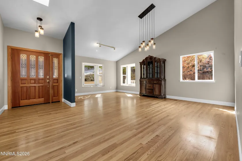 2705 Camelot, Reno, Nevada 89509, 5 Bedrooms Bedrooms, ,3 BathroomsBathrooms,Residential,Residential,Camelot,0,260013373