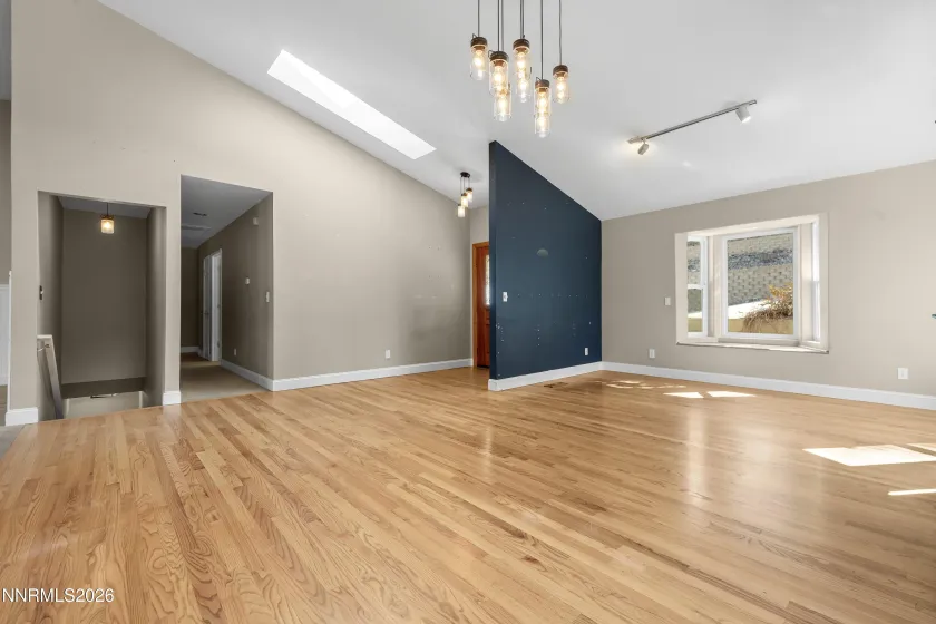 2705 Camelot, Reno, Nevada 89509, 5 Bedrooms Bedrooms, ,3 BathroomsBathrooms,Residential,Residential,Camelot,0,260013373
