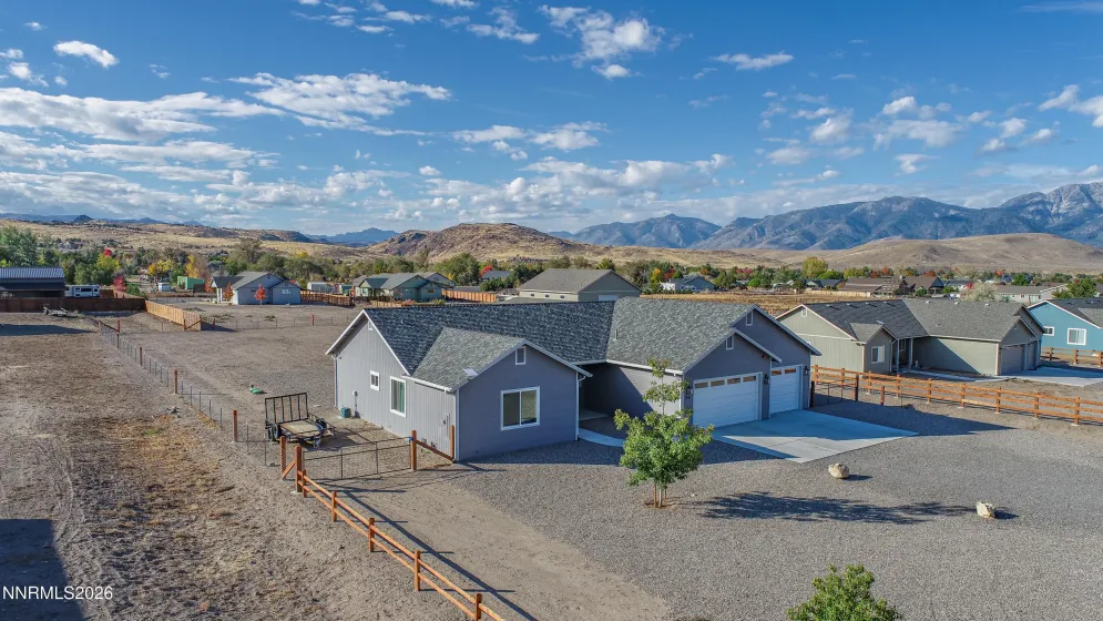 1941 Arabian, Gardnerville, Nevada 89410, 4 Bedrooms Bedrooms, ,2 BathroomsBathrooms,Residential,Residential,Arabian,0,260013376