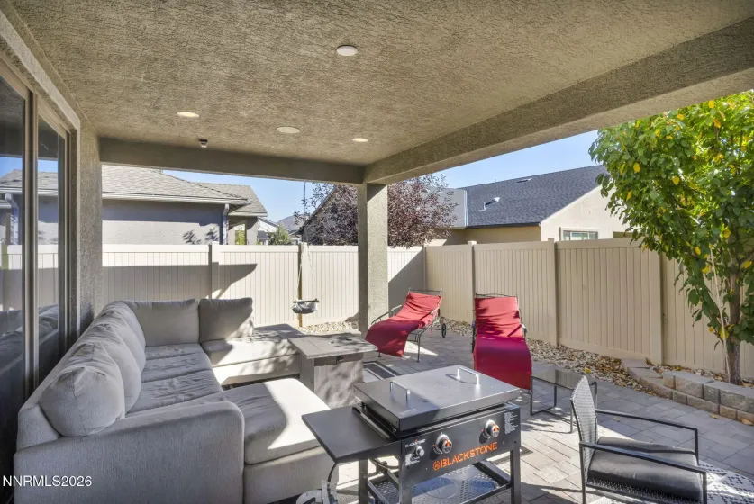 607 Riverbed, Reno, Nevada 89521, 3 Bedrooms Bedrooms, ,4 BathroomsBathrooms,Residential,Residential,Riverbed,0,260013377