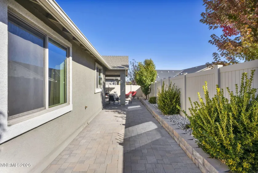 607 Riverbed, Reno, Nevada 89521, 3 Bedrooms Bedrooms, ,4 BathroomsBathrooms,Residential,Residential,Riverbed,0,260013377