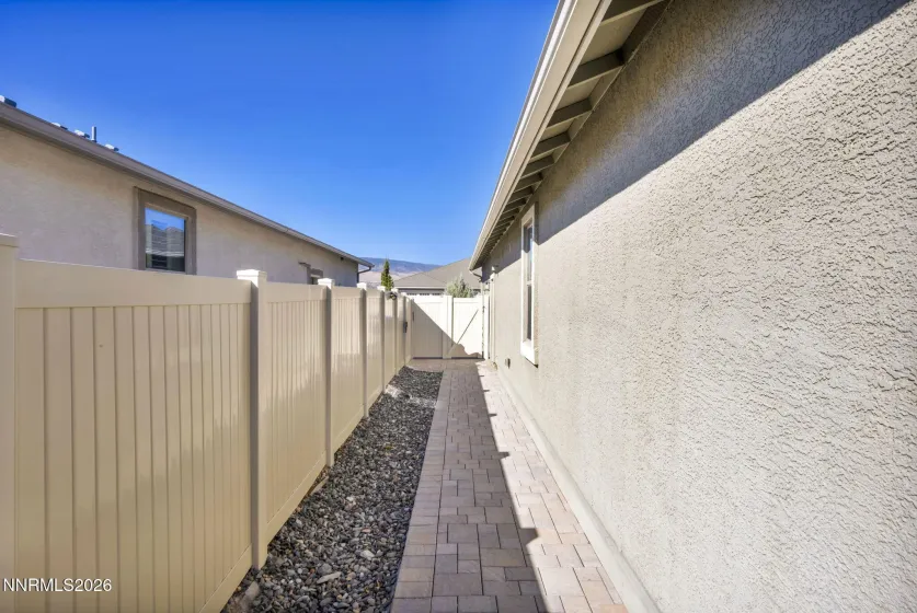 607 Riverbed, Reno, Nevada 89521, 3 Bedrooms Bedrooms, ,4 BathroomsBathrooms,Residential,Residential,Riverbed,0,260013377