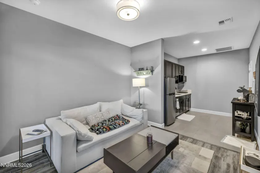 607 Riverbed, Reno, Nevada 89521, 3 Bedrooms Bedrooms, ,4 BathroomsBathrooms,Residential,Residential,Riverbed,0,260013377