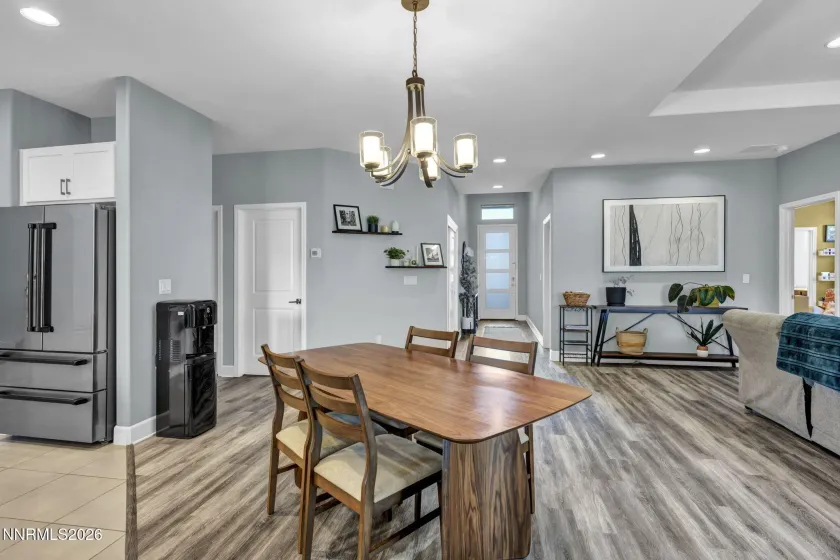 607 Riverbed, Reno, Nevada 89521, 3 Bedrooms Bedrooms, ,4 BathroomsBathrooms,Residential,Residential,Riverbed,0,260013377