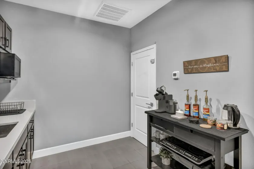 607 Riverbed, Reno, Nevada 89521, 3 Bedrooms Bedrooms, ,4 BathroomsBathrooms,Residential,Residential,Riverbed,0,260013377