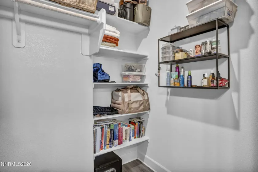 607 Riverbed, Reno, Nevada 89521, 3 Bedrooms Bedrooms, ,4 BathroomsBathrooms,Residential,Residential,Riverbed,0,260013377
