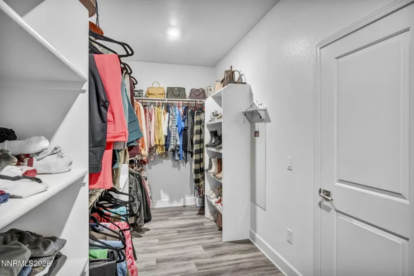 607 Riverbed, Reno, Nevada 89521, 3 Bedrooms Bedrooms, ,4 BathroomsBathrooms,Residential,Residential,Riverbed,0,260013377
