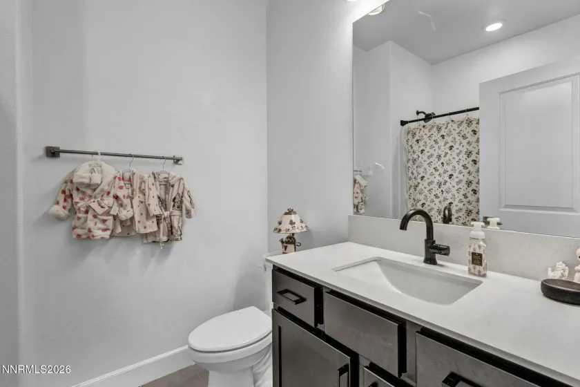 607 Riverbed, Reno, Nevada 89521, 3 Bedrooms Bedrooms, ,4 BathroomsBathrooms,Residential,Residential,Riverbed,0,260013377