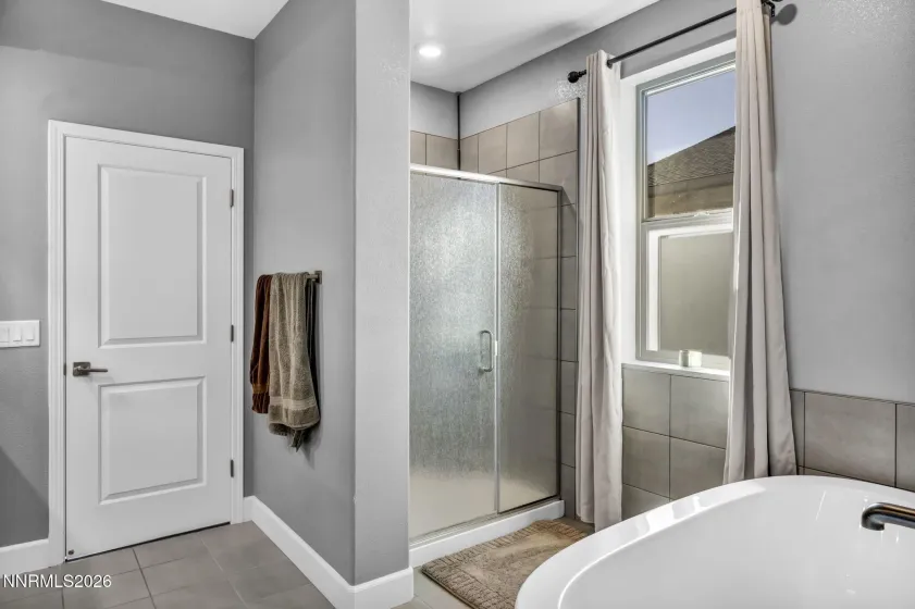 607 Riverbed, Reno, Nevada 89521, 3 Bedrooms Bedrooms, ,4 BathroomsBathrooms,Residential,Residential,Riverbed,0,260013377