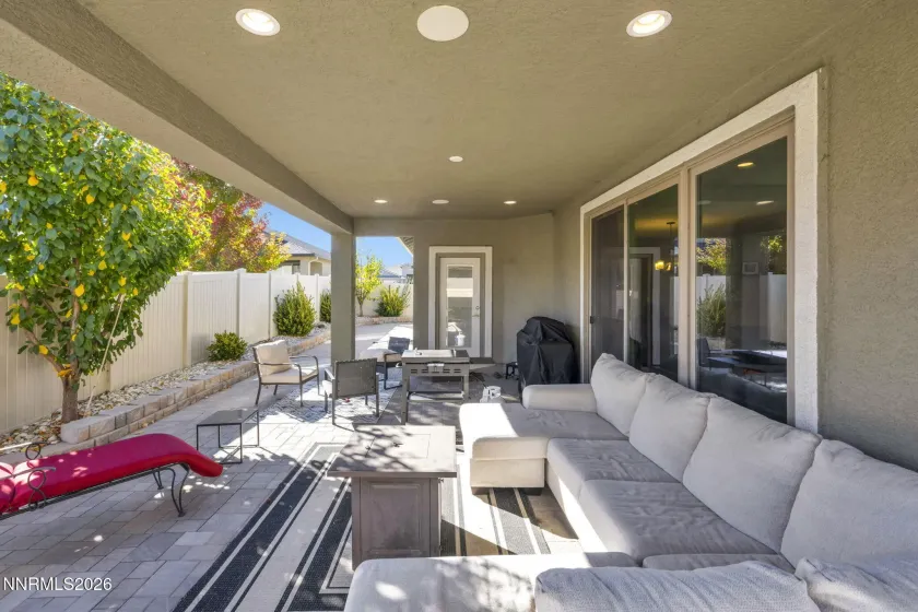 607 Riverbed, Reno, Nevada 89521, 3 Bedrooms Bedrooms, ,4 BathroomsBathrooms,Residential,Residential,Riverbed,0,260013377